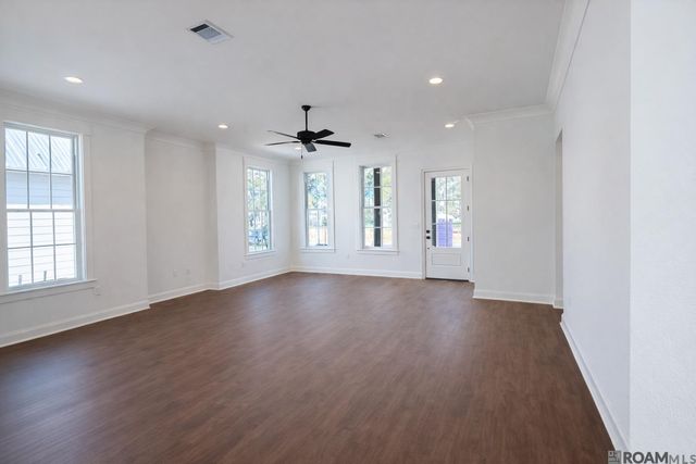 13906 Savannah Dr, St Francisville, LA 70775