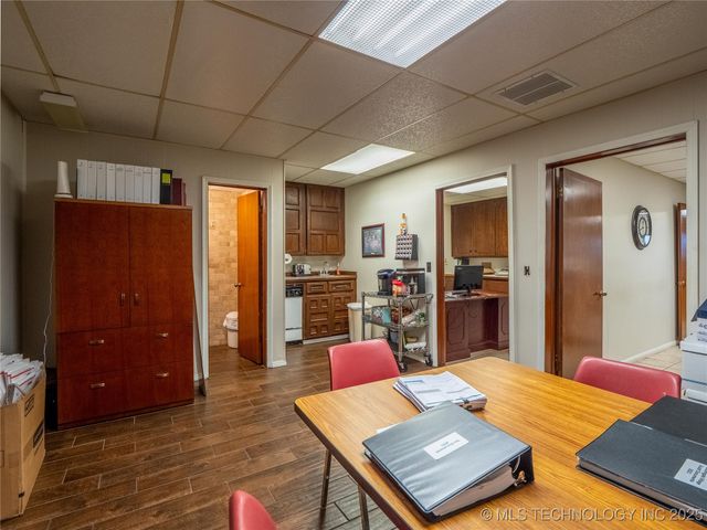 15 E Carl Albert, Mcalester, OK 74501