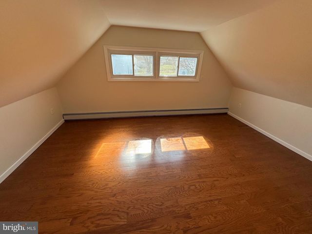 67 HORSESHOE LN, Levittown, PA 19055