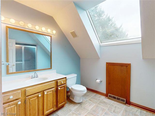 11205 Hampton Ridge Drive, Chardon, OH 44024