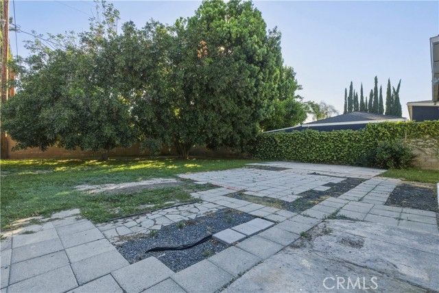 1112 N Naomi Street, Burbank, CA 91505