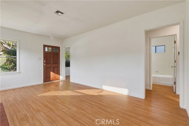 1112 N Naomi Street, Burbank, CA 91505