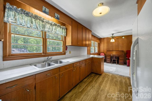 4000 Mount Pleasant Road, Sherrills Ford, NC 28673