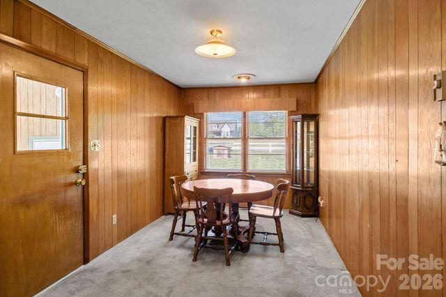4000 Mount Pleasant Road, Sherrills Ford, NC 28673