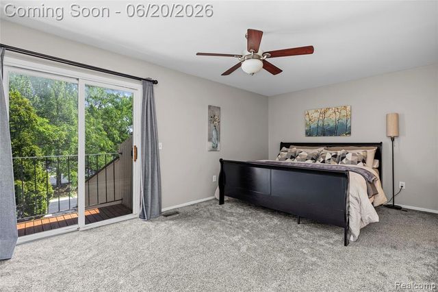 39455 Country Lane, Novi, MI 48375