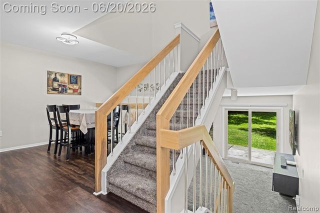 39455 Country Lane, Novi, MI 48375