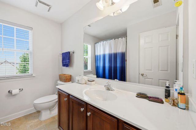 526 Redford Place Drive, Rolesville, NC 27571