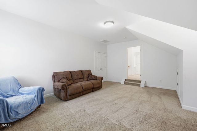526 Redford Place Drive, Rolesville, NC 27571