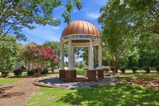 526 Redford Place Drive, Rolesville, NC 27571