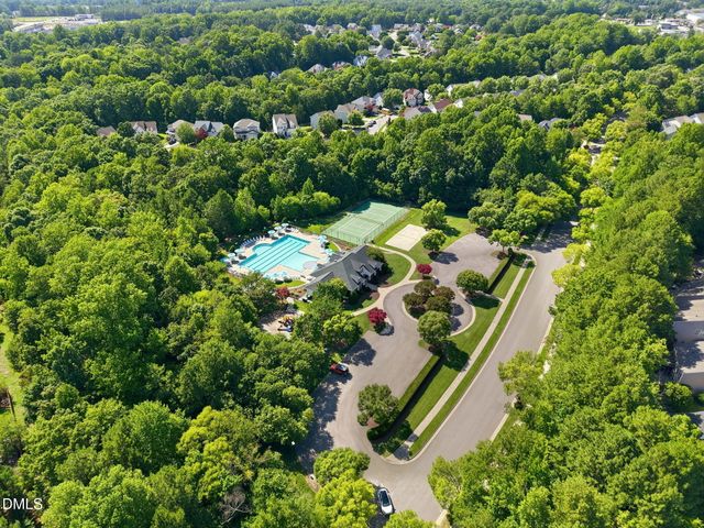 526 Redford Place Drive, Rolesville, NC 27571