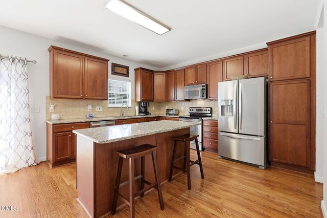 526 Redford Place Drive, Rolesville, NC 27571