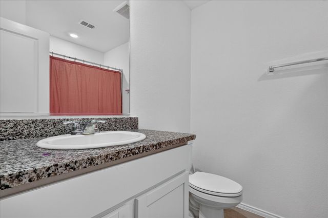 2003 Ava Drive, Ennis, TX 75119