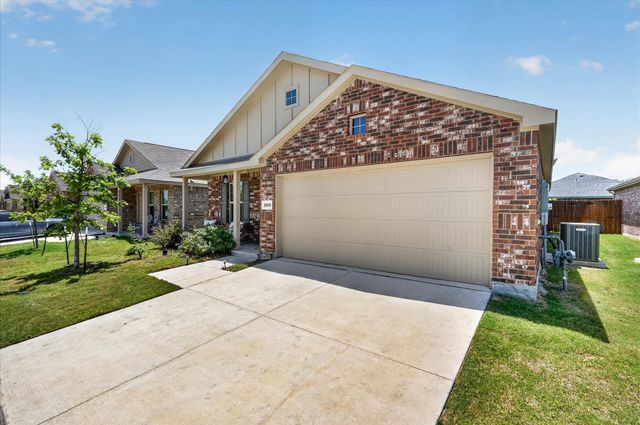 2003 Ava Drive, Ennis, TX 75119