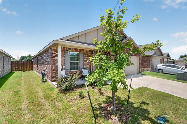 2003 Ava Drive, Ennis, TX 75119