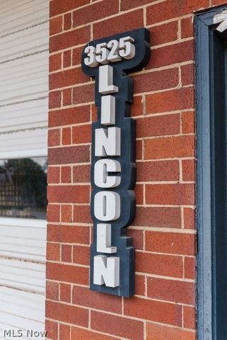 3525 Lincoln Street E, Canton, OH 44707