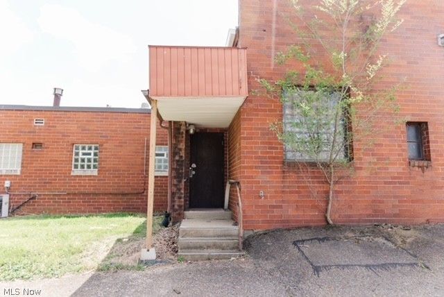 3525 Lincoln Street E, Canton, OH 44707