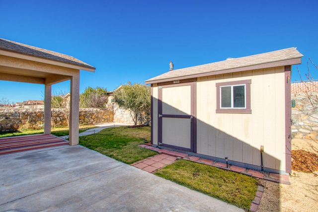 14227 BLUESKY POINT Court, El Paso, TX 79938