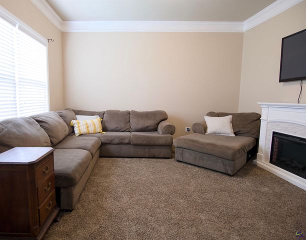 102 Mato Cante Court, Kathleen, GA 31047