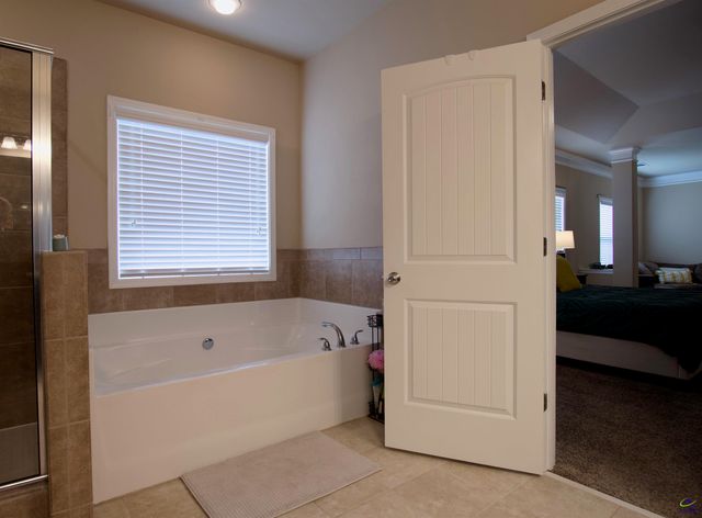 102 Mato Cante Court, Kathleen, GA 31047
