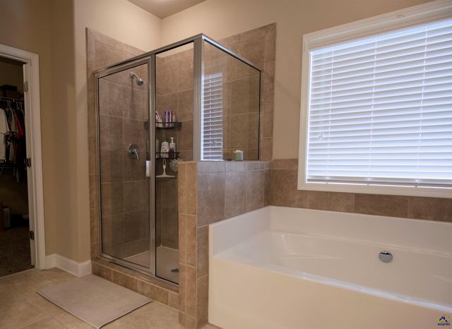 102 Mato Cante Court, Kathleen, GA 31047