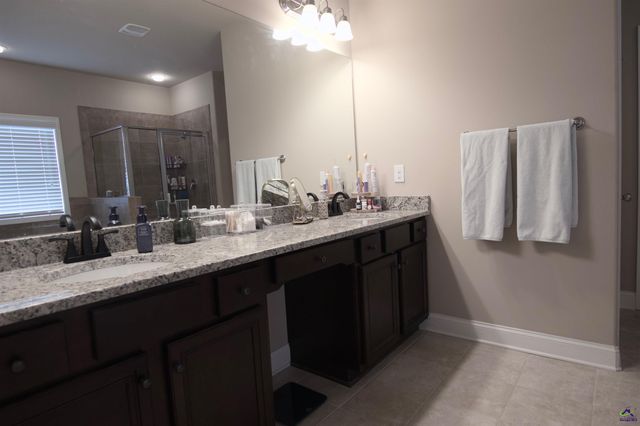 102 Mato Cante Court, Kathleen, GA 31047
