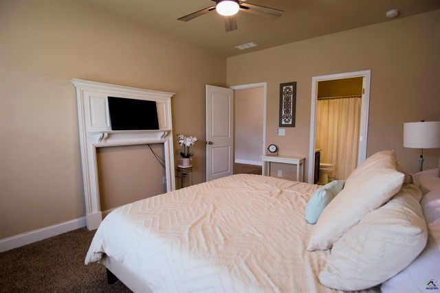 102 Mato Cante Court, Kathleen, GA 31047