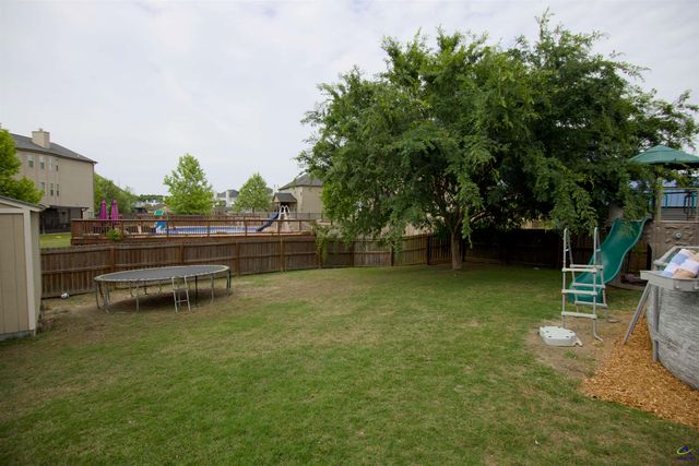 102 Mato Cante Court, Kathleen, GA 31047