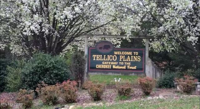 1740 Cherohala Skyway, Tellico Plains, TN 37385