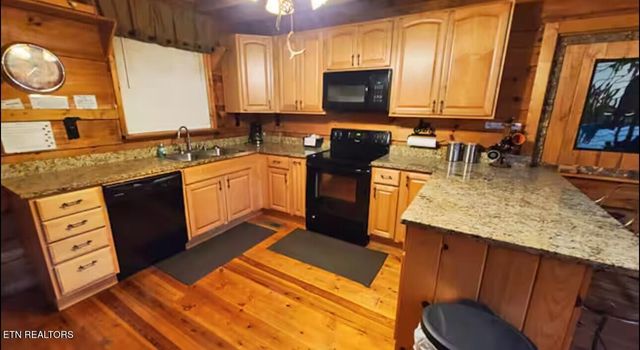 1740 Cherohala Skyway, Tellico Plains, TN 37385