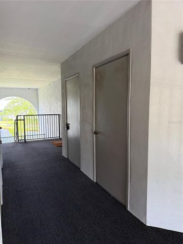 1134 S PINE RIDGE CIRCLE 1134, Sanford, FL 32773