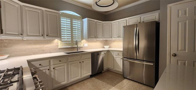 16100 Silverado Drive, Edmond, OK 73013