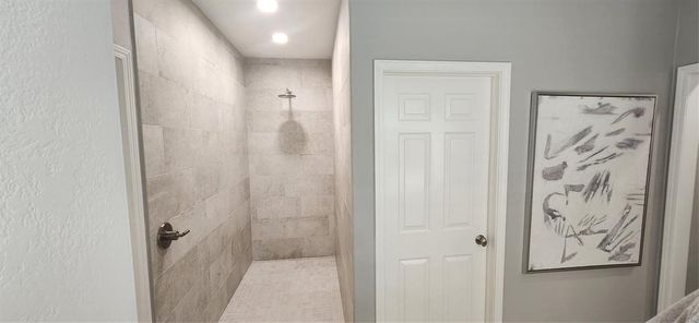 16100 Silverado Drive, Edmond, OK 73013