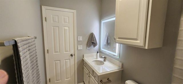 16100 Silverado Drive, Edmond, OK 73013