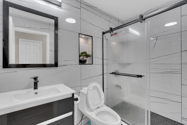 4729 N Rumi Avenue, Fresno, CA 93723