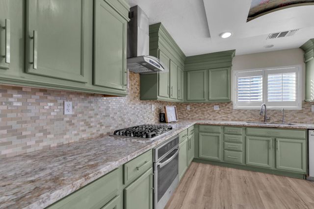 4729 N Rumi Avenue, Fresno, CA 93723