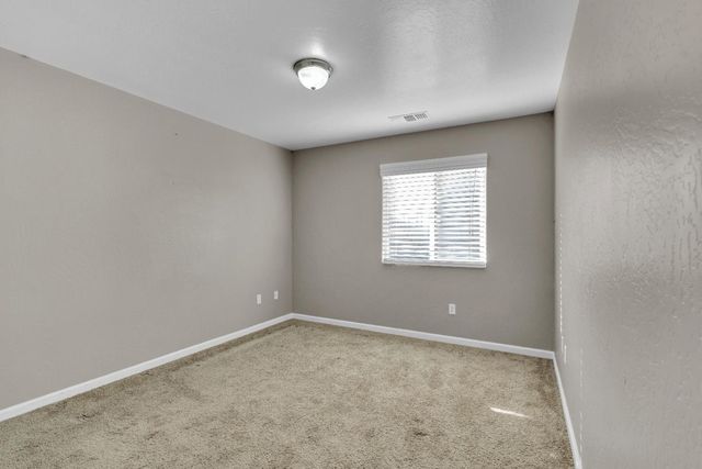 4729 N Rumi Avenue, Fresno, CA 93723