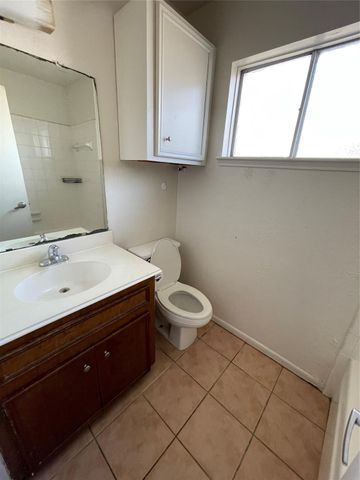 9436 Tooley Drive, Houston, TX 77031