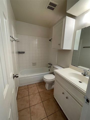 9436 Tooley Drive, Houston, TX 77031