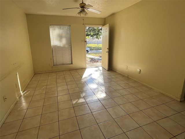 9436 Tooley Drive, Houston, TX 77031