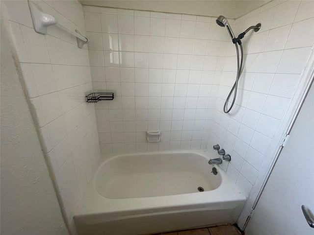 9436 Tooley Drive, Houston, TX 77031