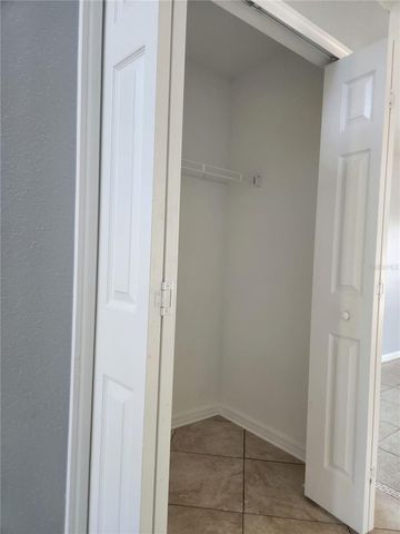 706 BRENTON LEAF DRIVE, Ruskin, FL 33570