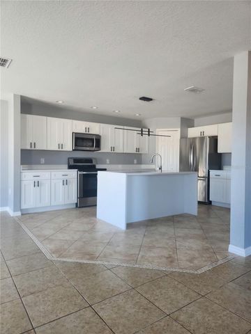 706 BRENTON LEAF DRIVE, Ruskin, FL 33570