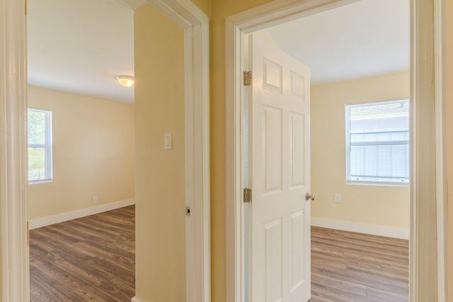 1114 Blackwood Avenue, Houston, TX 77032