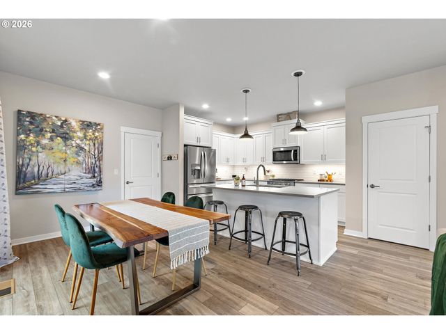 7262 Sw WOODBURY Loop, Wilsonville, OR 97070