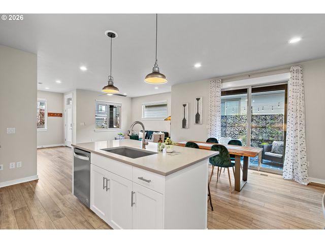 7262 Sw WOODBURY Loop, Wilsonville, OR 97070