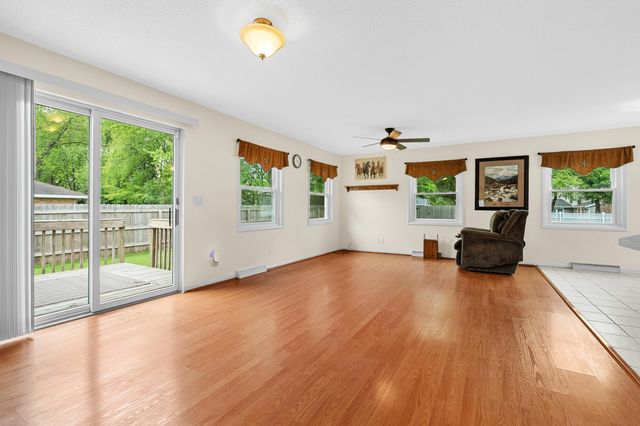 6806 Oakland Drive, Portage, MI 49024