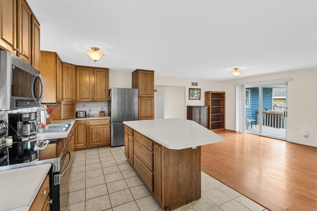 6806 Oakland Drive, Portage, MI 49024