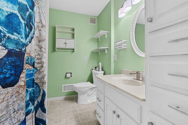 6806 Oakland Drive, Portage, MI 49024