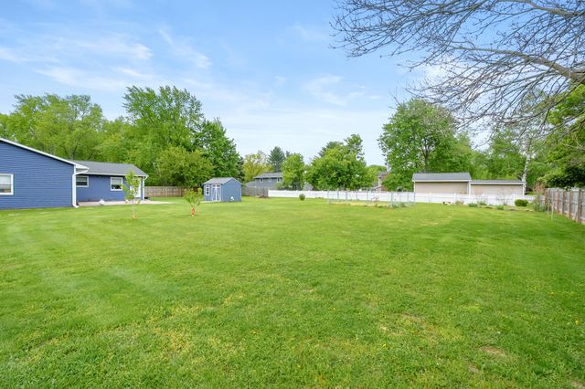 6806 Oakland Drive, Portage, MI 49024