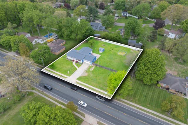 6806 Oakland Drive, Portage, MI 49024